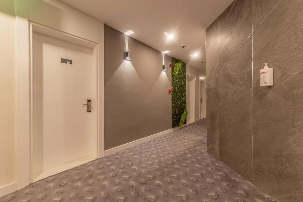 Tema 242 Hotel Antalya 2*,