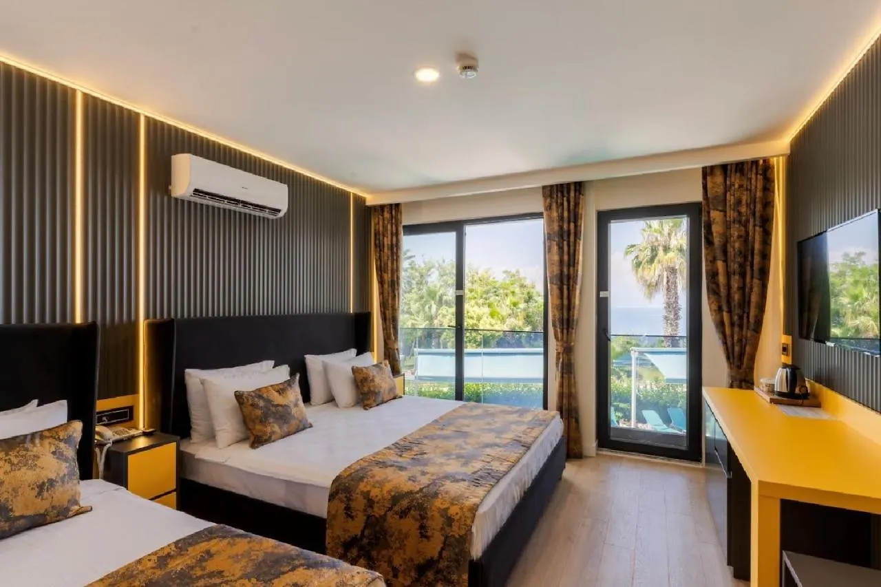 Tema 242 Hotel Antalya 2*,