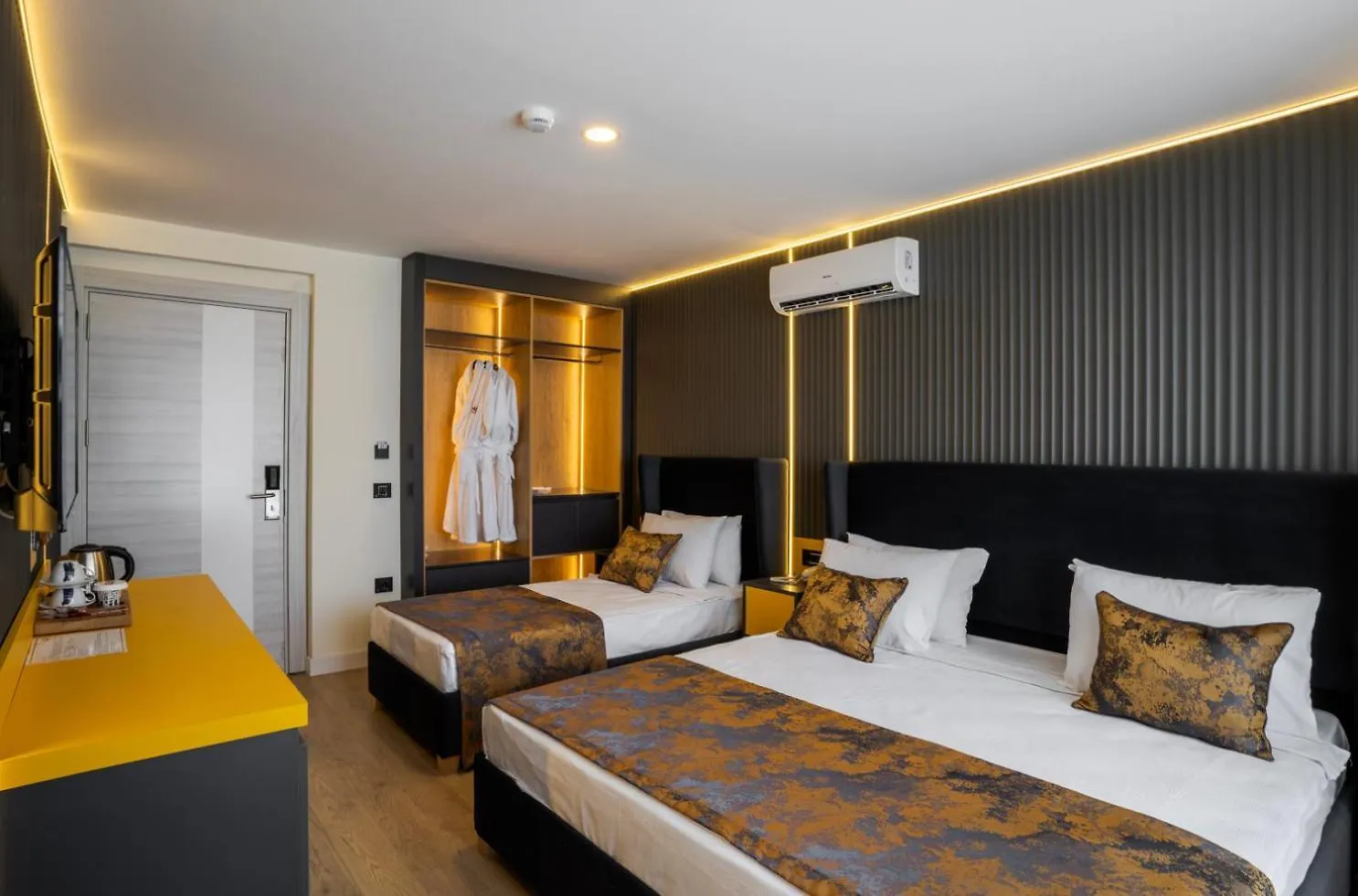 Tema 242 Hotel Antalya