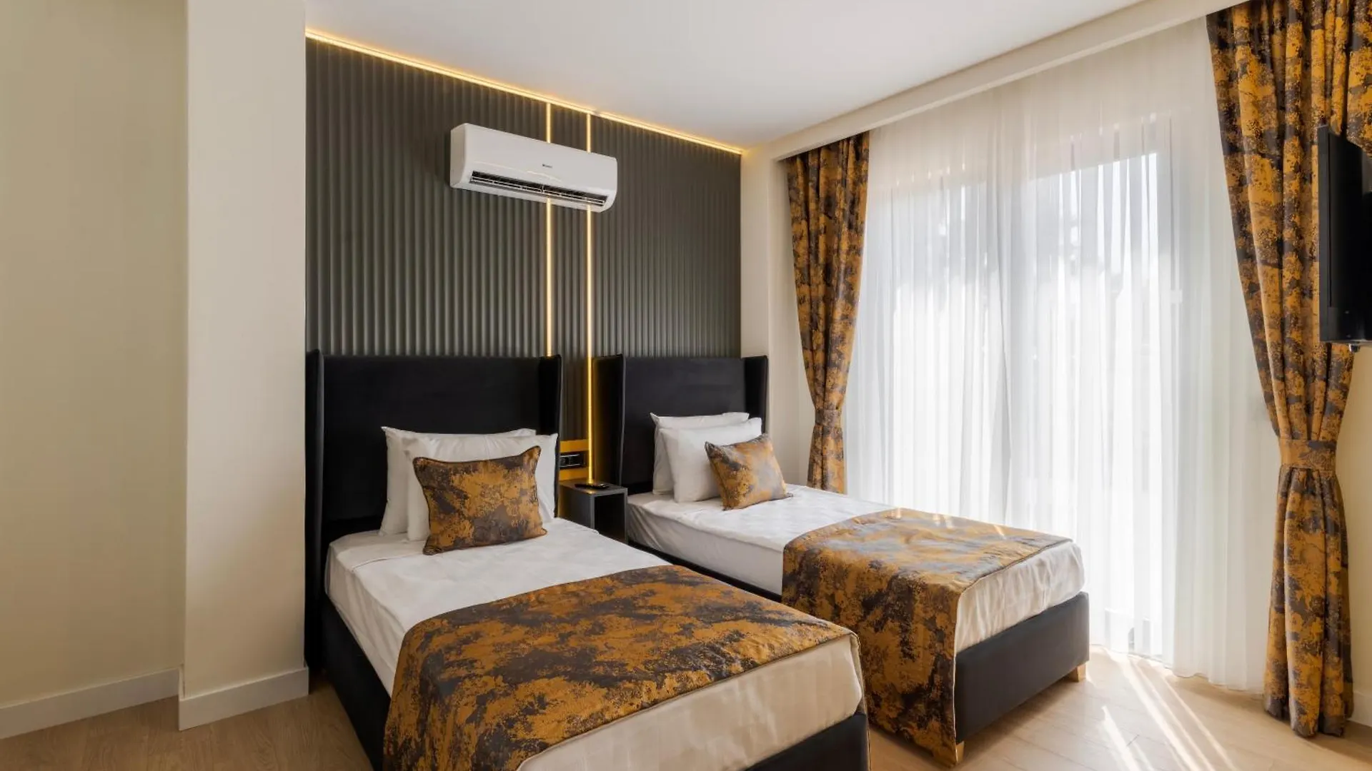 Tema 242 Hotel Antalya